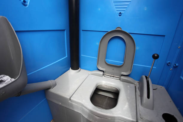 Best Portable restroom trailer rental  in Middlesborough, KY