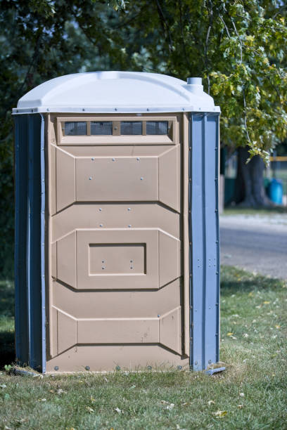 Best Handicap porta potty rental  in Middlesborough, KY